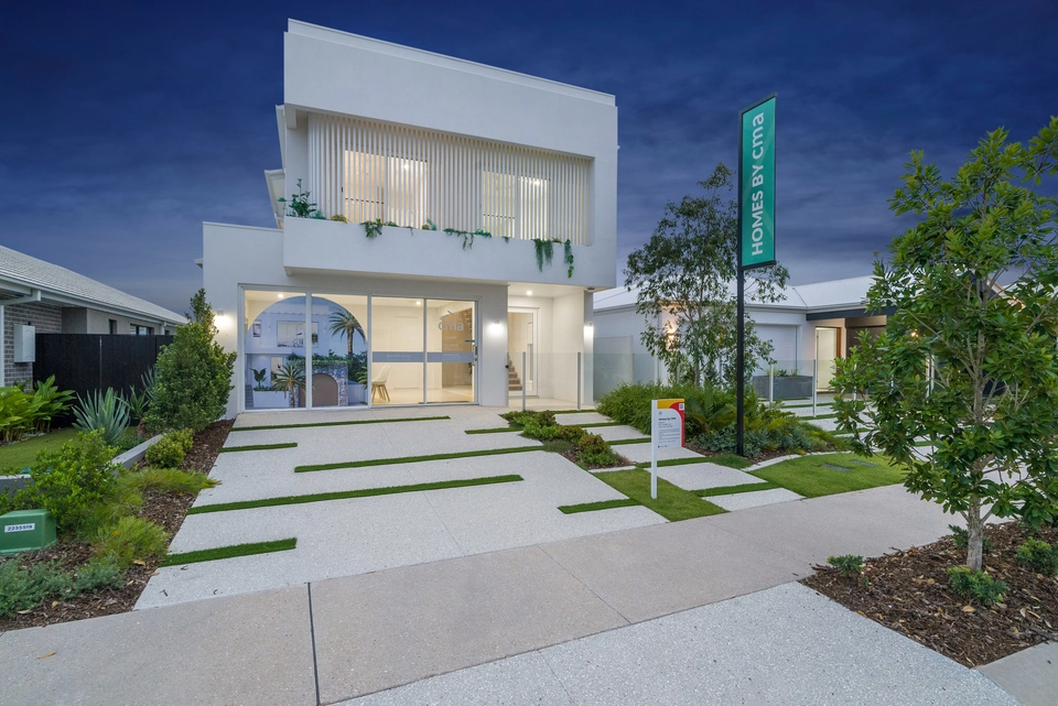Azure QLD Luxury Home